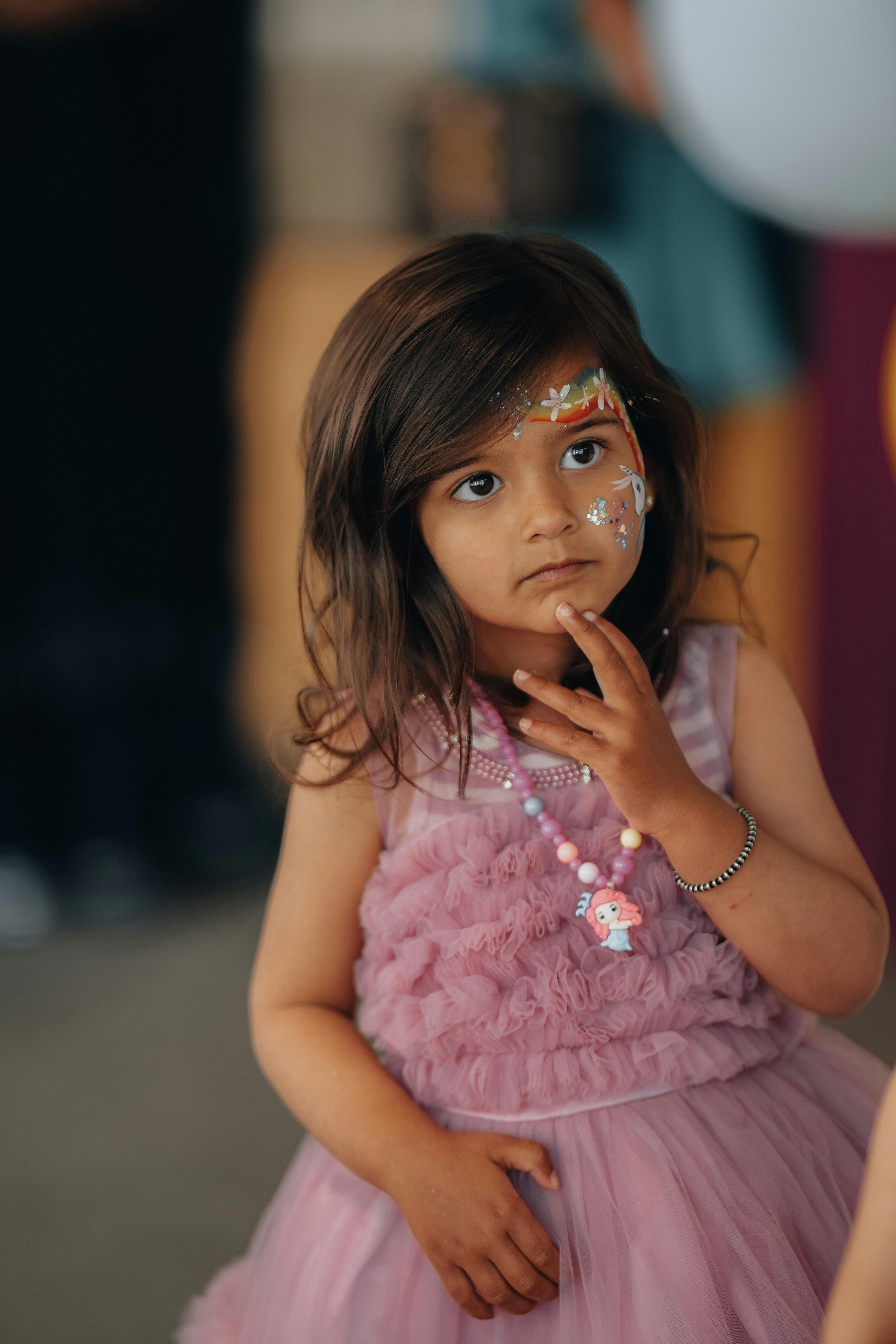 专题合集封面：偏悬疑氛围的城市画面